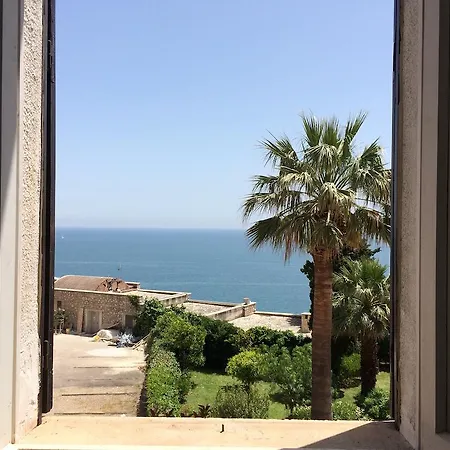 Guarinelli 88 Bed & Breakfast Gaeta